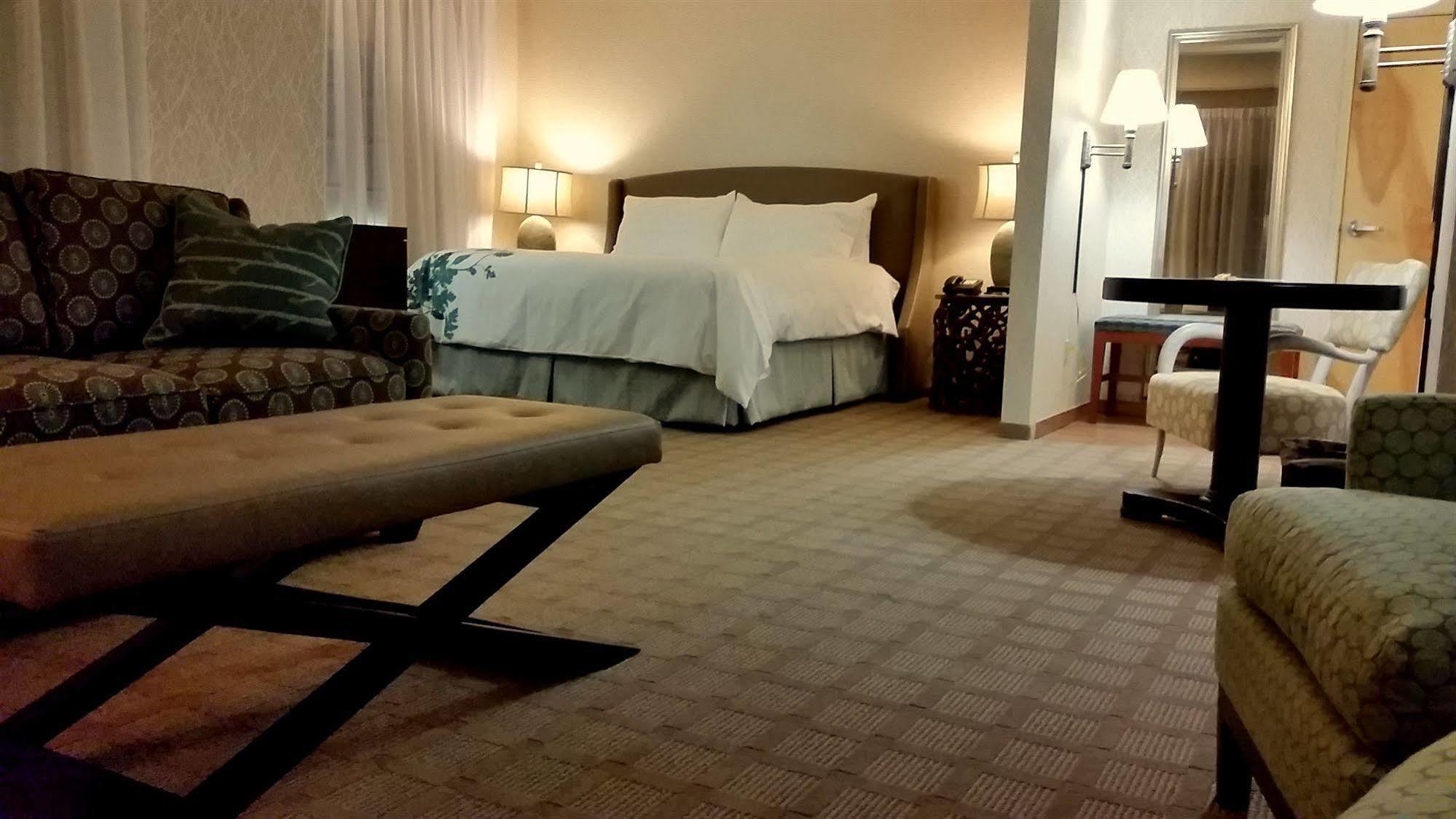 Wingate By Wyndham Elkins Hotell Eksteriør bilde
